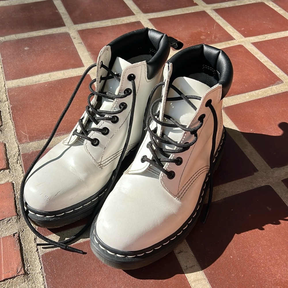 939 Vintage Doc Marten boots